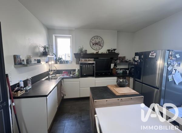 Maison à vendre 9 pièces 267 m² Fougères