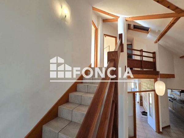 À vendre Maison 7 pièces 144.3 m² - La Roche-sur-foron 74800