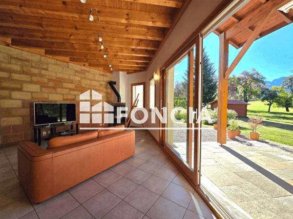 À vendre Maison 7 pièces 144.3 m² - La Roche-sur-foron 74800