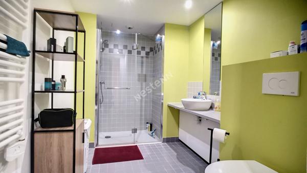 Appartement 2 pièces de 38 m² avec grand balcon et parking proche du Lac Vert et vue Mont-Blanc