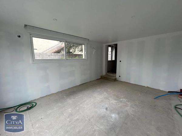 Location local commercial 42m²