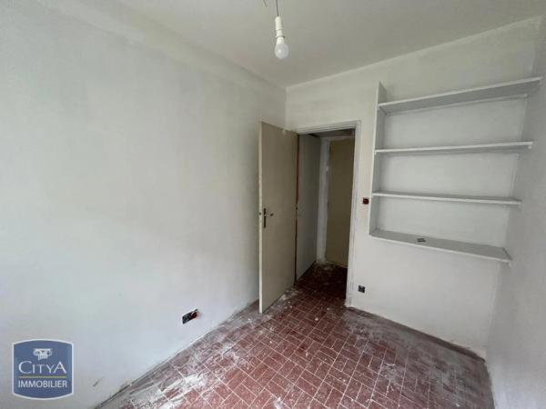 Location local commercial 42m²