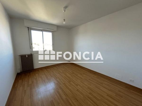 Location Appartement 3 pièces 59.1 m² - 26 RUE DES ARTS Narbonne 11100
