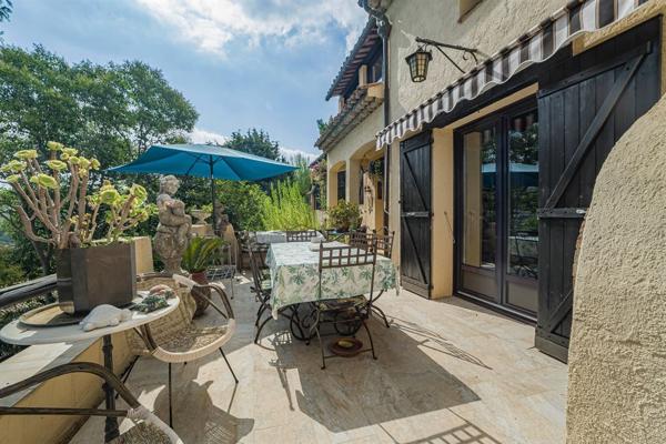 Vente Bastide Mougins 5 Pièces 202 m²