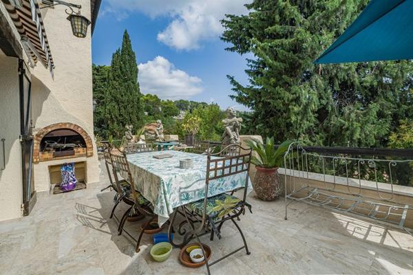 Vente Bastide Mougins 5 Pièces 202 m²