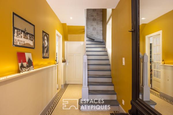 Belle propriété en pierre au coeur du centre ville de Combourg