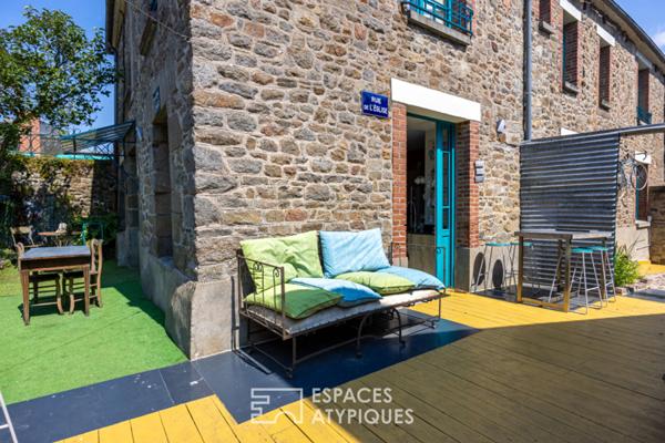 Belle propriété en pierre au coeur du centre ville de Combourg