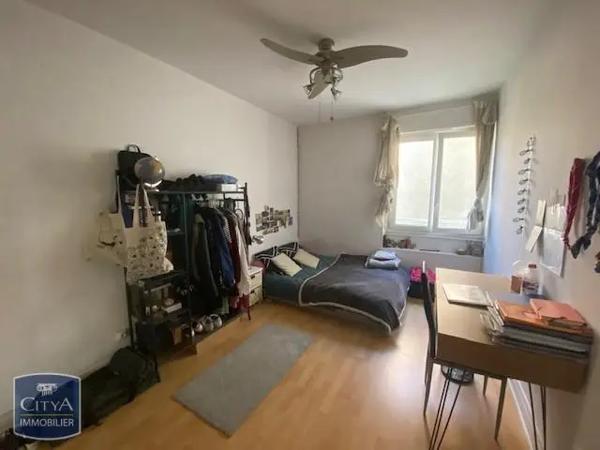 Appartement à louer 4 pièces 92.49m²