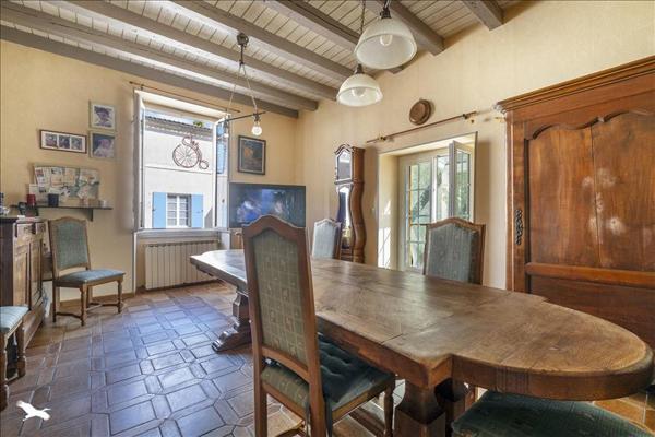 Maison à vendre |  Hiers-Brouage |  7 pièces | 233 m²