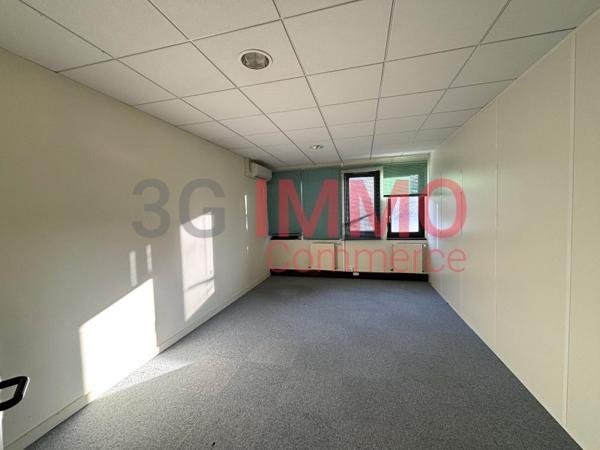 Location / Bureaux à Niort (79000)