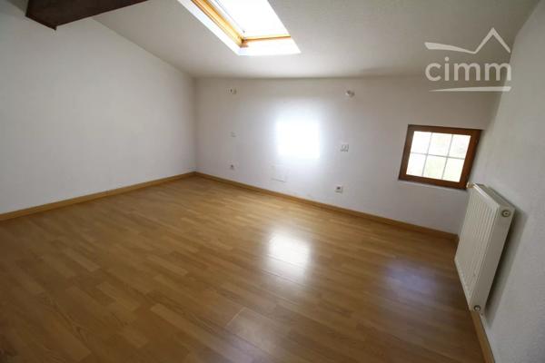 A vendre une maison de village avec 3 chambres.