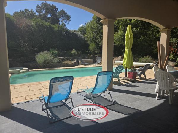 Sainte Pazanne : prestations rares, volumes, proche bourg et au calme !