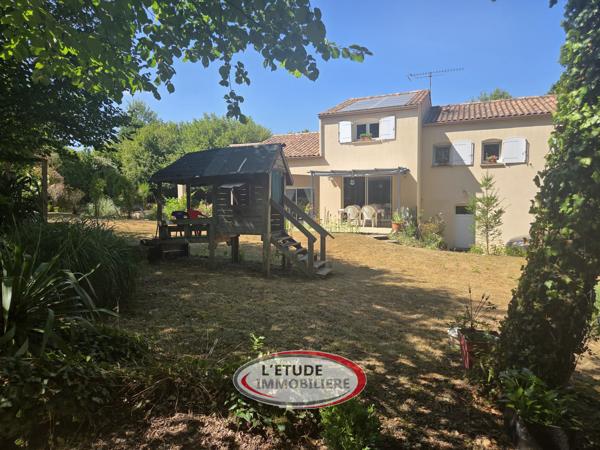Sainte Pazanne : prestations rares, volumes, proche bourg et au calme !
