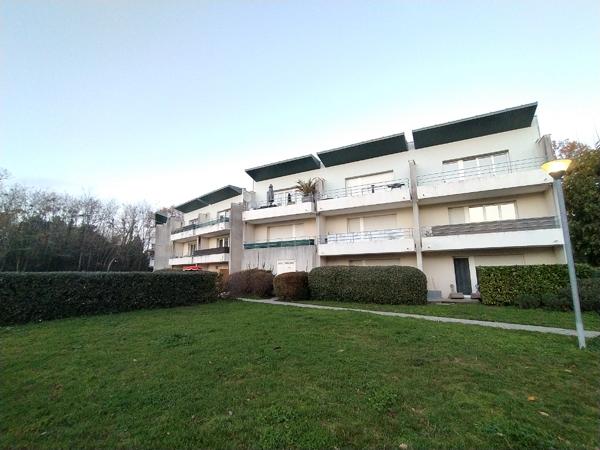 Location appartement Floirac - 2 pièce(s) - 34 m² - 728 €/mois