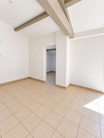 LE BELVEDERE - Appartement 52 m² en dernier étage avec grande terrasse, ascenseur et 2 parkings ? Cavaillon