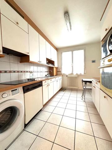 Gagny Petit Raincy 8 min RER E... Appartement de 4P + Balcon + Cave