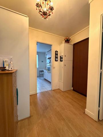 Gagny Petit Raincy 8 min RER E... Appartement de 4P + Balcon + Cave