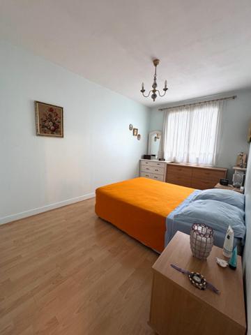 Gagny Petit Raincy 8 min RER E... Appartement de 4P + Balcon + Cave