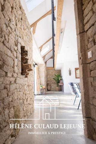 LONGÈRE RÉNOVÉE - 165 m² - ELVEN