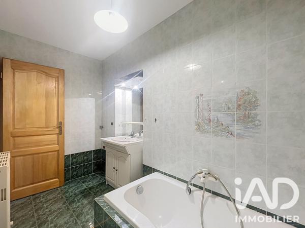 Appartement à vendre 3 pièces 56 m² Saint-Julien-lès-Metz