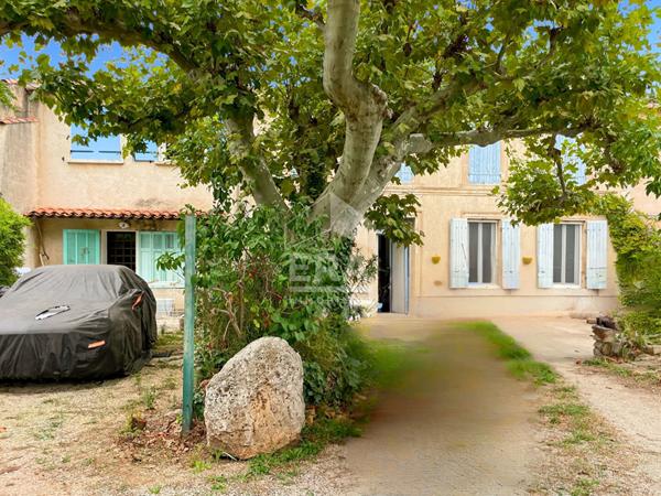 VIAGER Occupé deux têtes - Les Pennes Mirabeau - Maison de maitre + dépendance