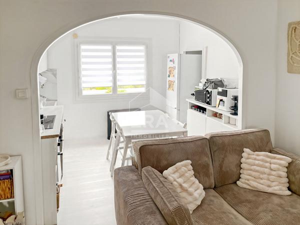 VIAGER Occupé deux têtes - Les Pennes Mirabeau - Maison de maitre + dépendance