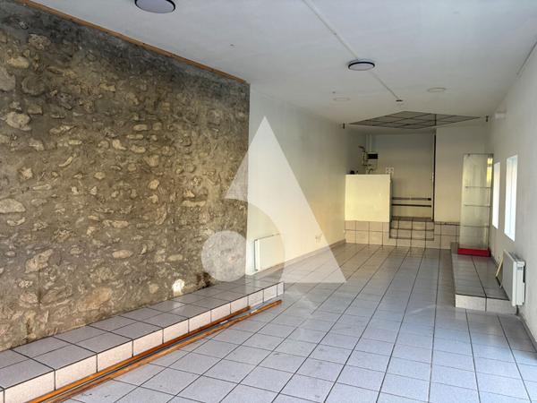 Local commercial 1 pièce 42.93 m2