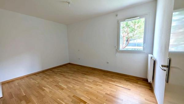 À vendre – Appartement T2 de 43 m² avec balcon et parking – Eysines (33)