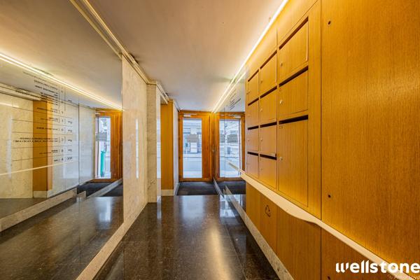 Bureaux à louer à PARIS 75008