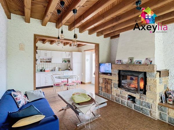 Saint-Bonnet-des-Quarts (42310) A VENDRE- SECTEUR SAINT-BONNET-DES-QUARTS- MAISON AVEC GRANGE ET DÉPENDANCES SUR TERRAIN DE 2110 M2