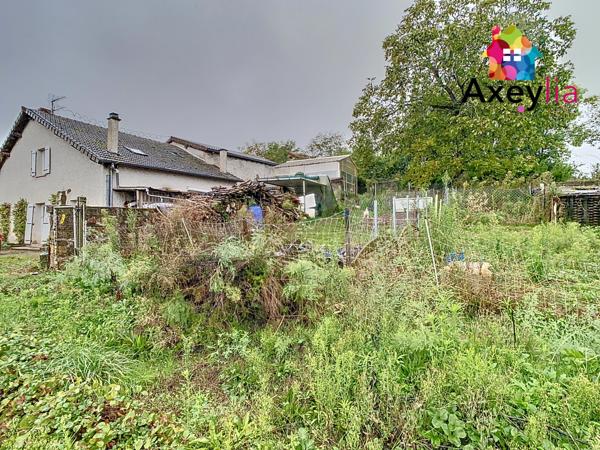 Saint-Bonnet-des-Quarts (42310) A VENDRE- SECTEUR SAINT-BONNET-DES-QUARTS- MAISON AVEC GRANGE ET DÉPENDANCES SUR TERRAIN DE 2110 M2