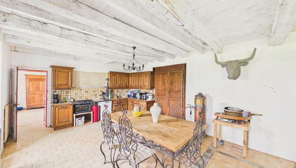 Demeure de prestige Auzits 8 pièces d'environ 247 m2 Auzits