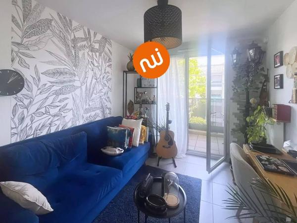 FRANCHEVILLE - T2 avec garage et balcon