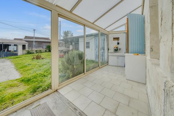 Maison pierre rénovée – 140 m² – 5 pièces – Entre Saintes et Pons 