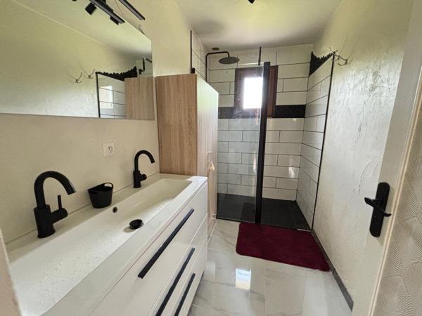 EN VENTE - JOUET SUR L'AUBOIS - PAVILLON PLAIN-PIED - 3 chambres