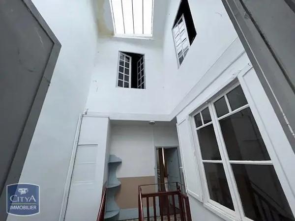 Immeuble à vendre 235m²