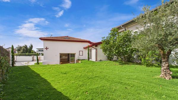 Maison familiale - place Lamothe Anglet