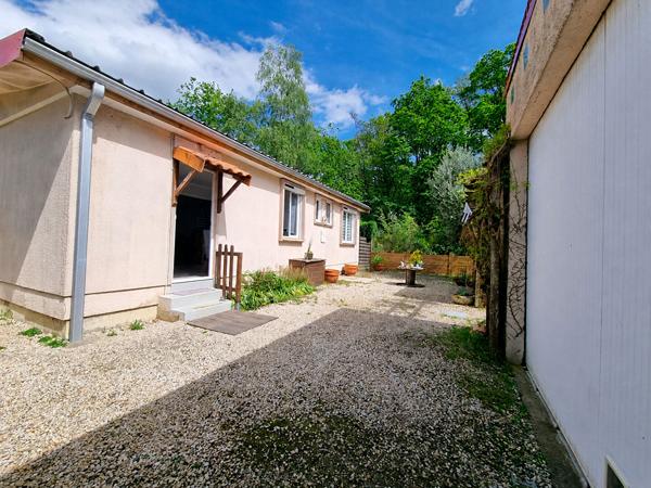 Maison Vertou 4 pièce(s) 71m² 3 chambres et garage.