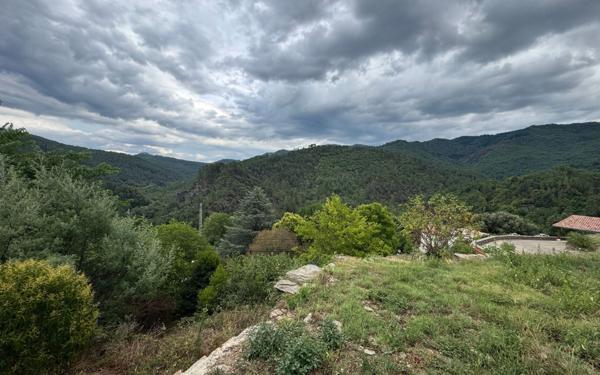Maison à vendre    5 pièces •  Le Collet-de-Dèze