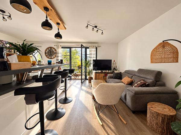 Appartement Verneuil Sur Seine 3 pièce(s) 299 000 € **  - Référence  1167