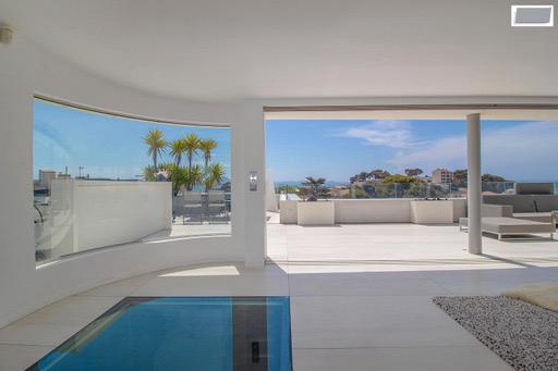 Bandol (83150) Villa de type T9 d'environ 1000m2 avec dépendances et piscine