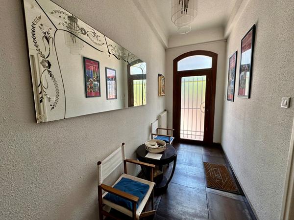 Belle maison 151m2, 4 chambres + bureau sur parcelle de 361m2 jardin et garage