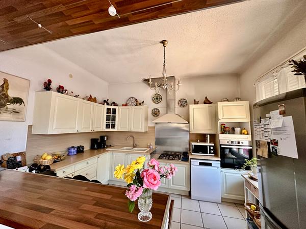 Belle maison 151m2, 4 chambres + bureau sur parcelle de 361m2 jardin et garage