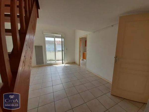 Appartement à louer 2 pièces 44.25m² Montauban (82000)