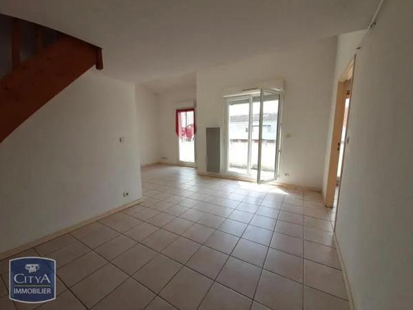 Appartement à louer 2 pièces 44.25m² Montauban (82000)