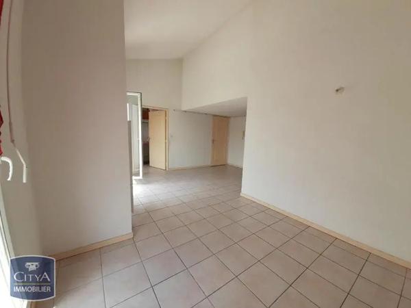 Appartement à louer 2 pièces 44.25m² Montauban (82000)
