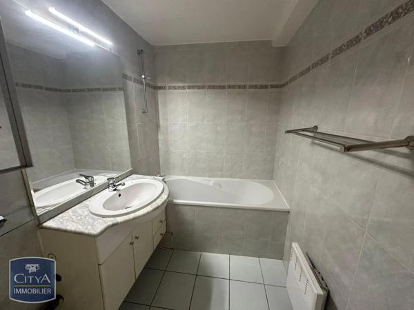 Maison à louer 3 pièces 89.05m² Bordeaux (33000)