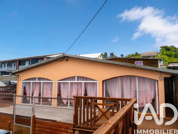 Maison à vendre 10 pièces 196 m² Le Tampon