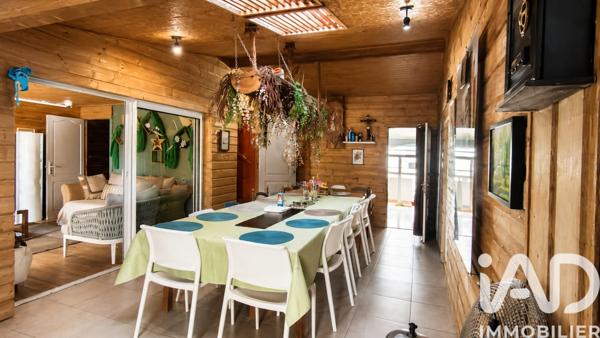 Maison à vendre 10 pièces 196 m² Le Tampon