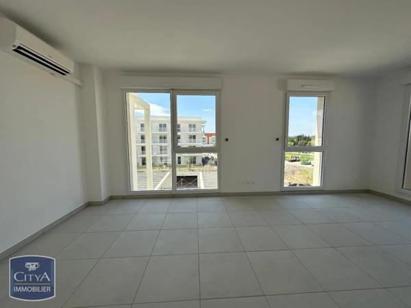 Appartement à louer 1 pièce 32.73m² Monteux (84170)